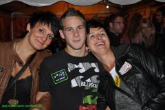 201109611_147