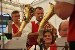 201109612_009