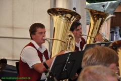 201109612_2049