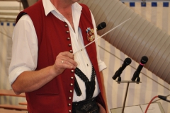 201109612_2056